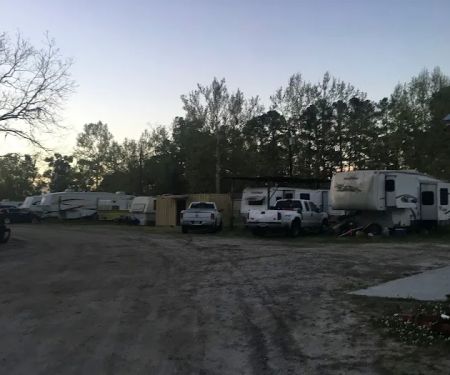 Dean Forest Mobile Home Park place for rent