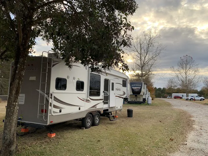 Sparky's Mobile Home & RV Park 3