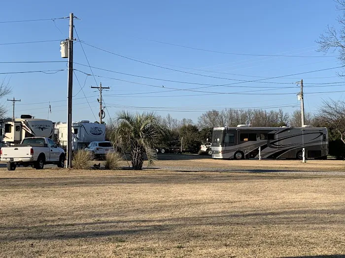 Sparky's Mobile Home & RV Park 5