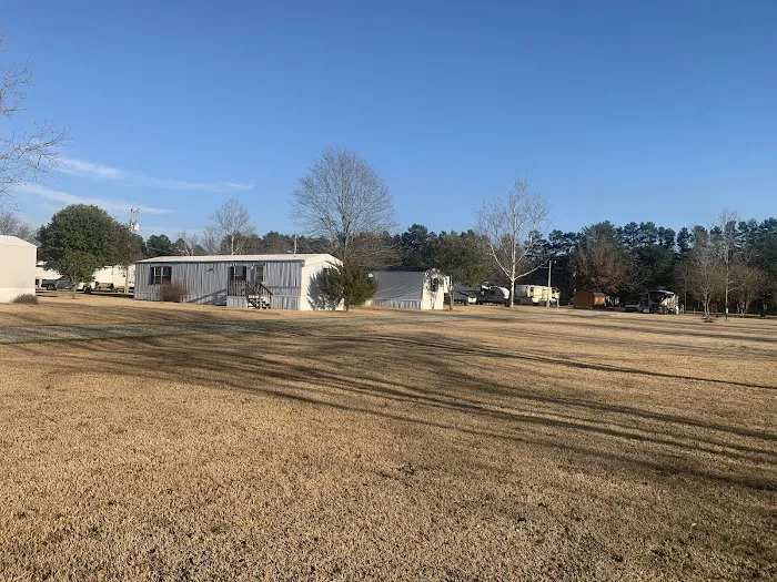Sparky's Mobile Home & RV Park 7