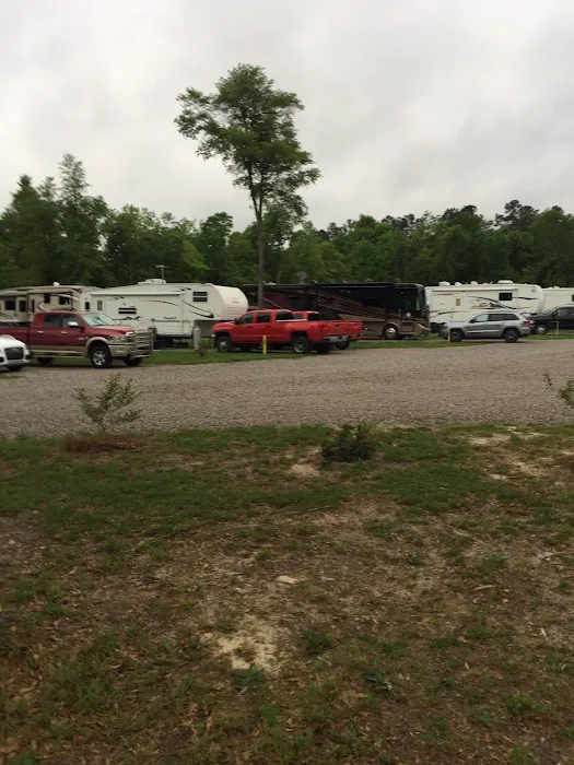 Whispering Oaks RV Park 3