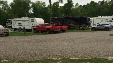 Whispering Oaks RV Park 4