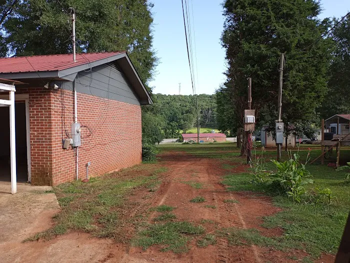Country Court RV Park and Motel 5