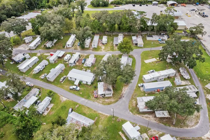Tall Oaks Village Mobile Home Park & RV Park 6