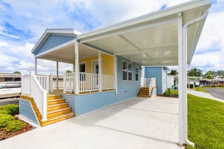 Lake Point 55+ Manufactured Home Community