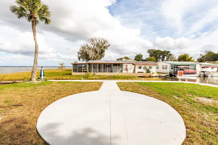 Lake Point 55+ Manufactured Home Community 9