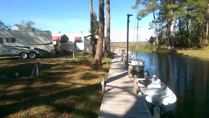 Lake Saunders RV Resort 3