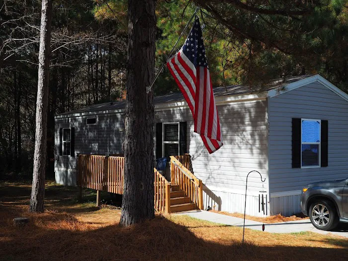 Logan's Crossing Manufactured Home Community 1