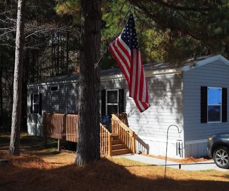 Logan's Crossing Manufactured Home Community