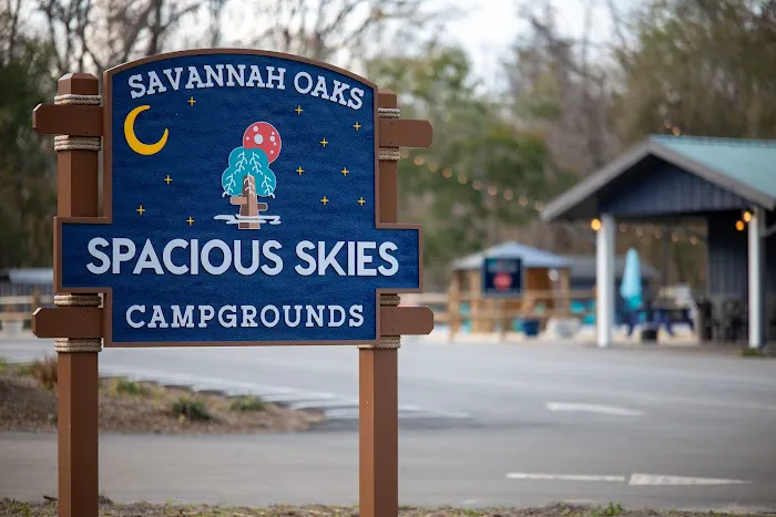 Spacious Skies Campgrounds - Savannah Oaks 8