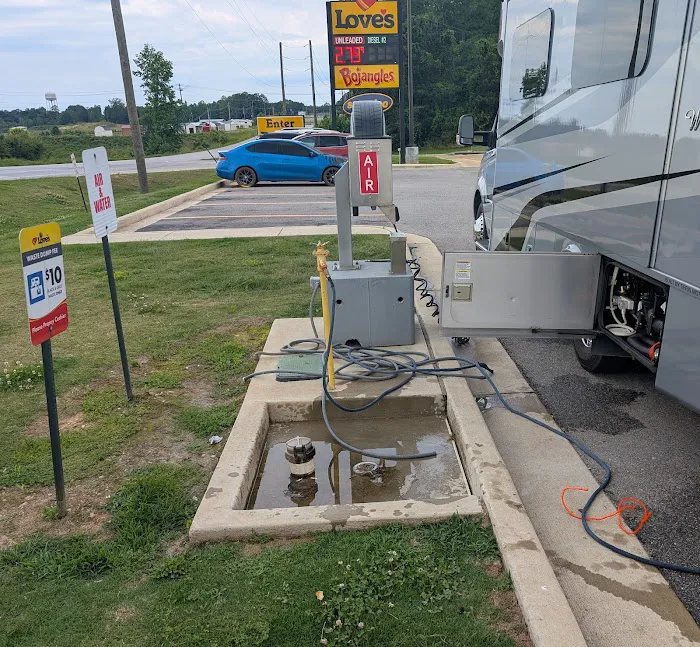 Love's RV Hookup 5