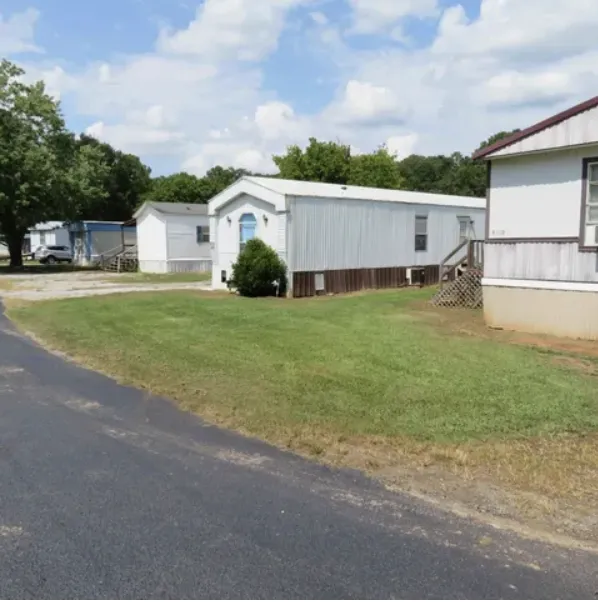 Lenlock Mobile Home Park 4
