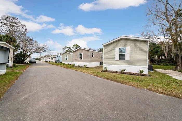 Pinewood Manufactured Home Community | Ormond Beach 2