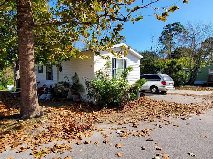 Pinewood Manufactured Home Community | Ormond Beach 3
