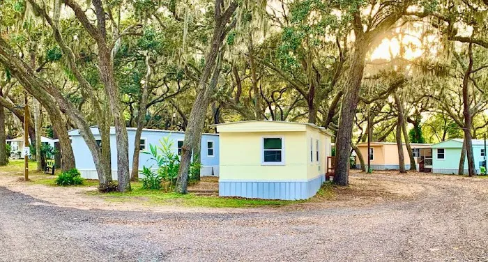 The HUB Leesburg - MH & RV Park 1
