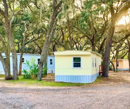 The HUB Leesburg - MH & RV Park