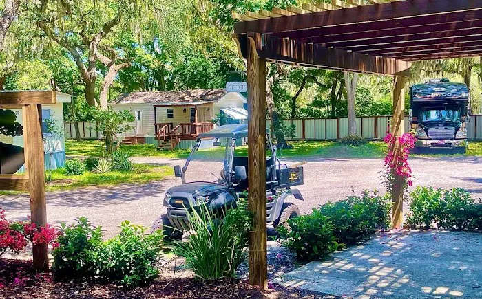 The HUB Leesburg - MH & RV Park 5