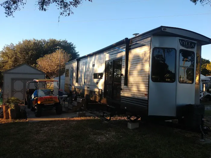 Camp-A-Wyle Camp Ground 9