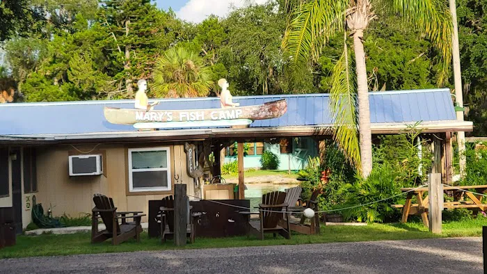 Mary's Fish Camp 6