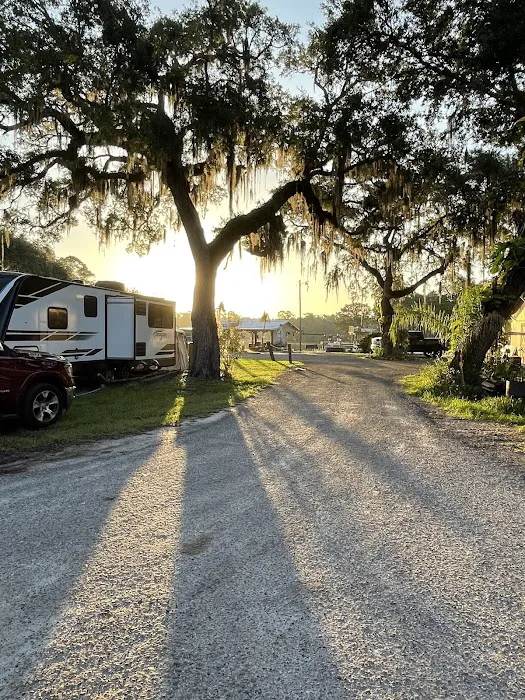 Mary's Fish Camp 10