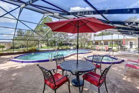 Lake Helen Villa