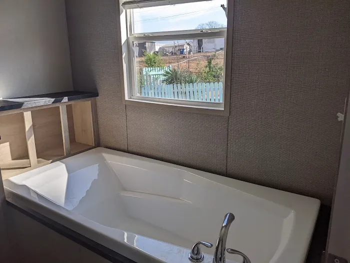 Hill Crest Plaza Mobile Home Community 1