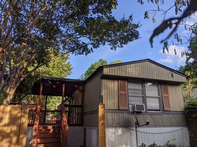 Hill Crest Plaza Mobile Home Community 4