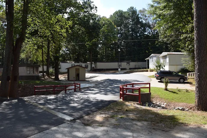 Pine Haven Manufactured Home Community 8