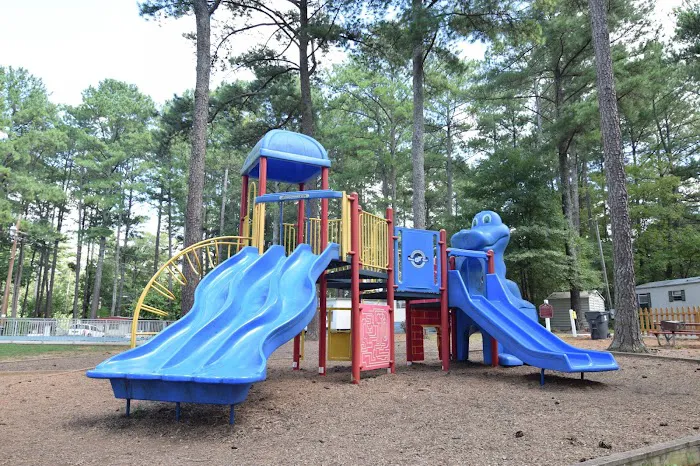 Pine Haven Manufactured Home Community 10