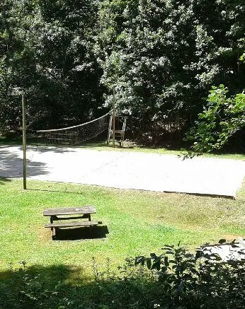 Bell Acres Resort 9