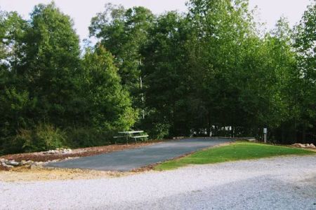 Campground at Grove River Ranch