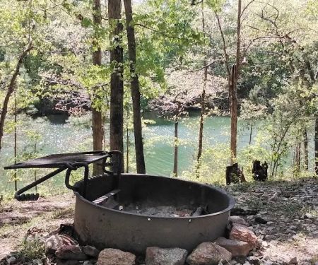 Hartwell Lakeside KOA Holiday