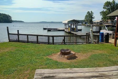 Moon Landing RV Park & Marina