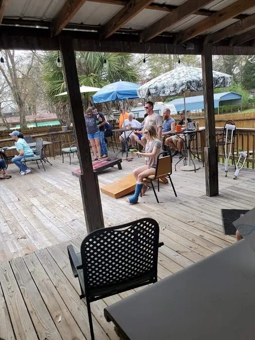 Lake View Camping & Game Room (Bar) 2