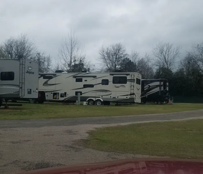 Twin Magnolia RV Park 9
