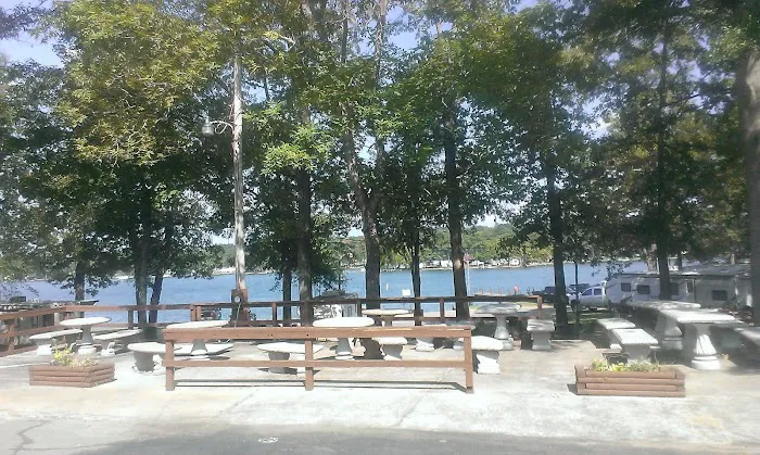 General Lee Marina & Campground 5