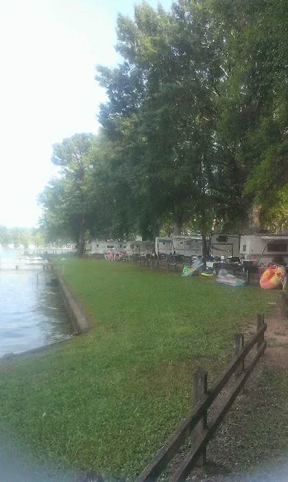 General Lee Marina & Campground 6