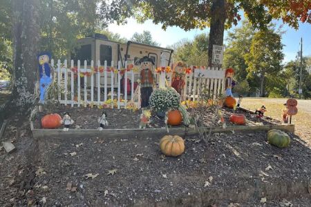 Yellowleaf Campground, RV, Apartments