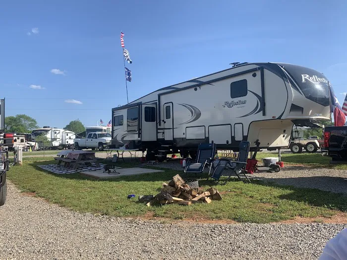 GrandStand RV Park - Talladega Alabama 3