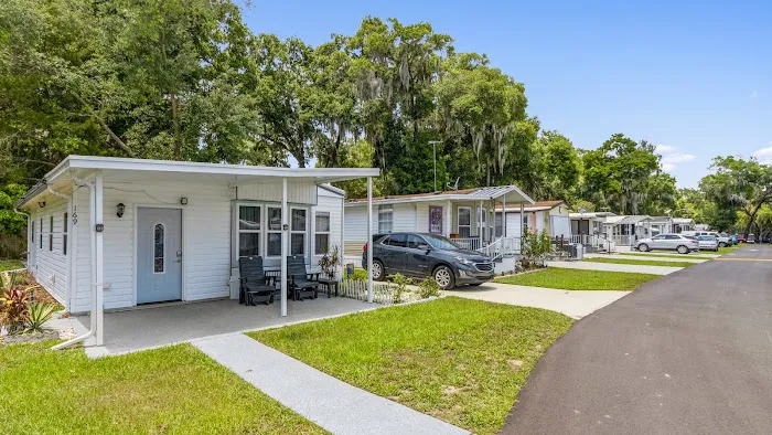 Dade City RV Resort 9