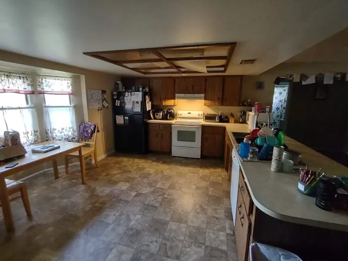 WE BUY Mobile HOMES WITH LAND CASH ANY CONDITION 6