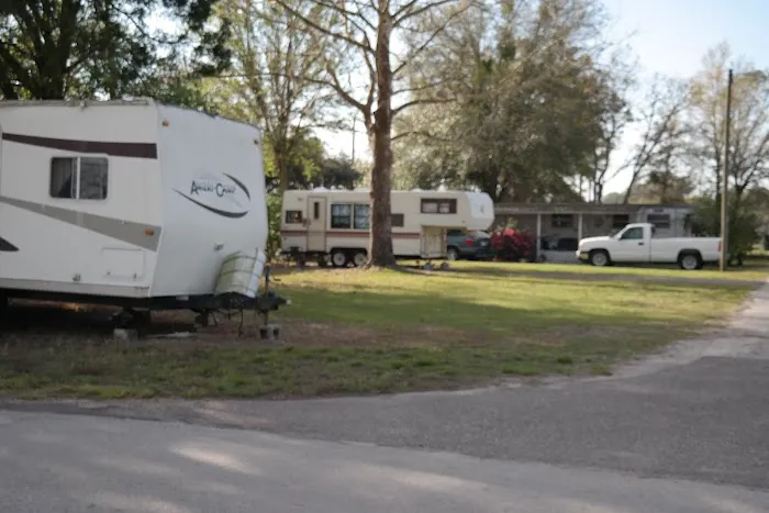 Sunny Skies Mobile Home & RV Park 9