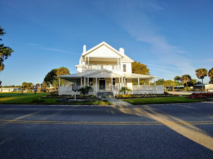 Zellwood Station 2