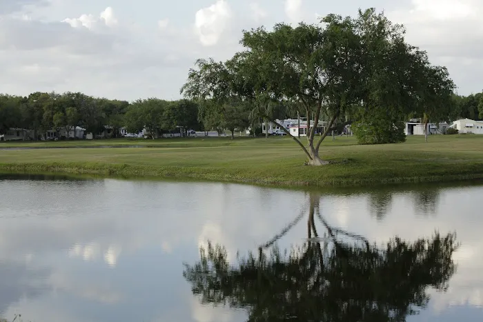 Encore Clerbrook RV & Golf Resort 5