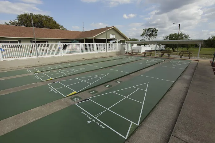 Encore Clerbrook RV & Golf Resort 6