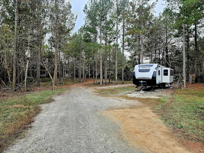Trails 2 Paradise RV Park 3