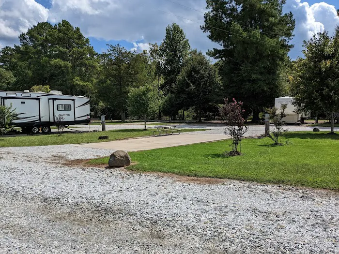 Currahee RV and Campground 2