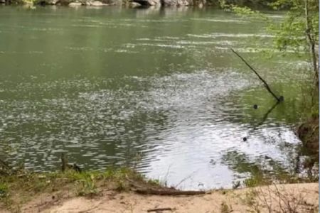 J & B on the River (Tugaloo)