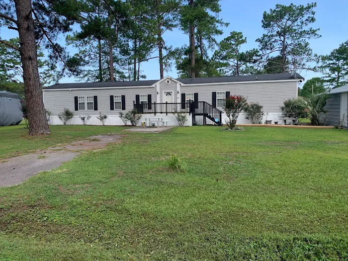 Low Country Mobile Home Community 2
