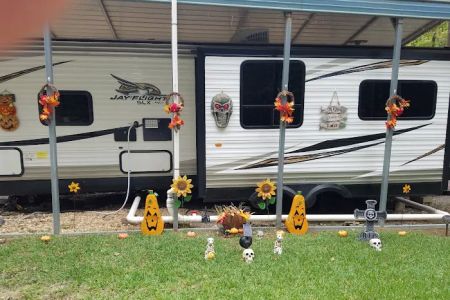 Lee's Cove RV Park